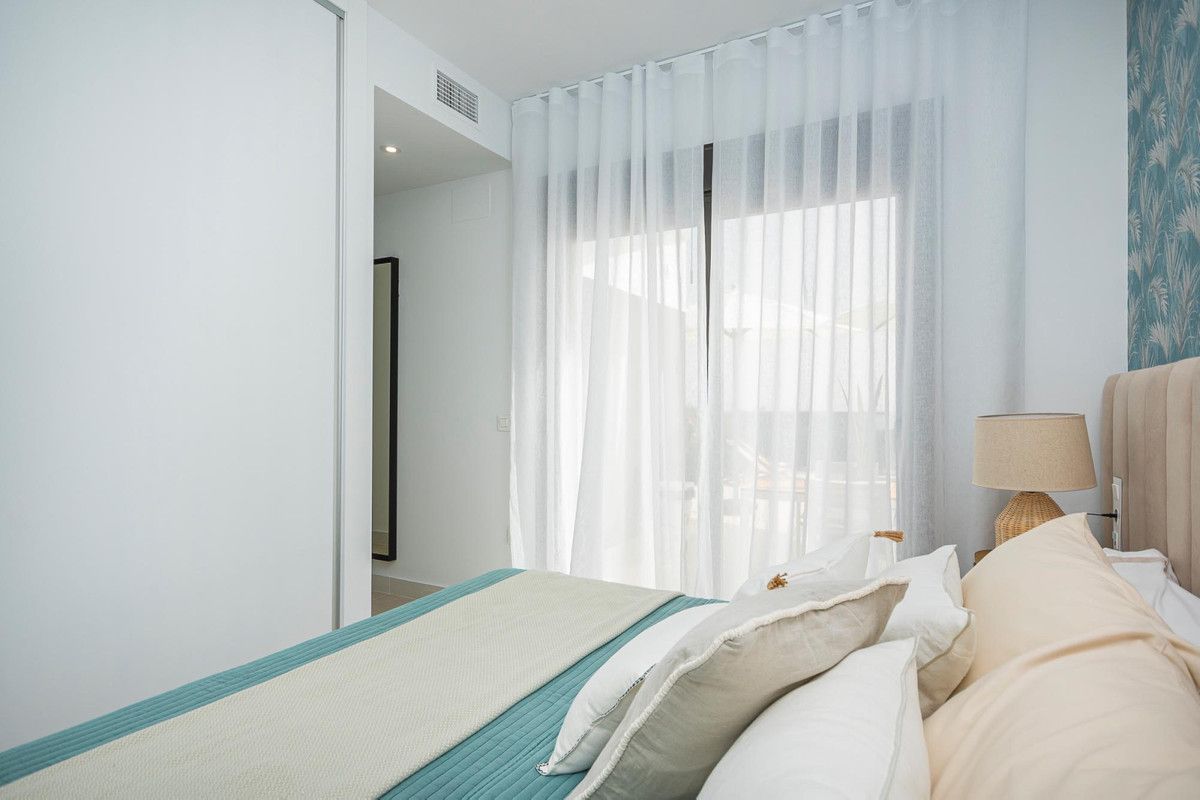 Townhouse 3 Bedrooms 3 Bathrooms in Los Balcones