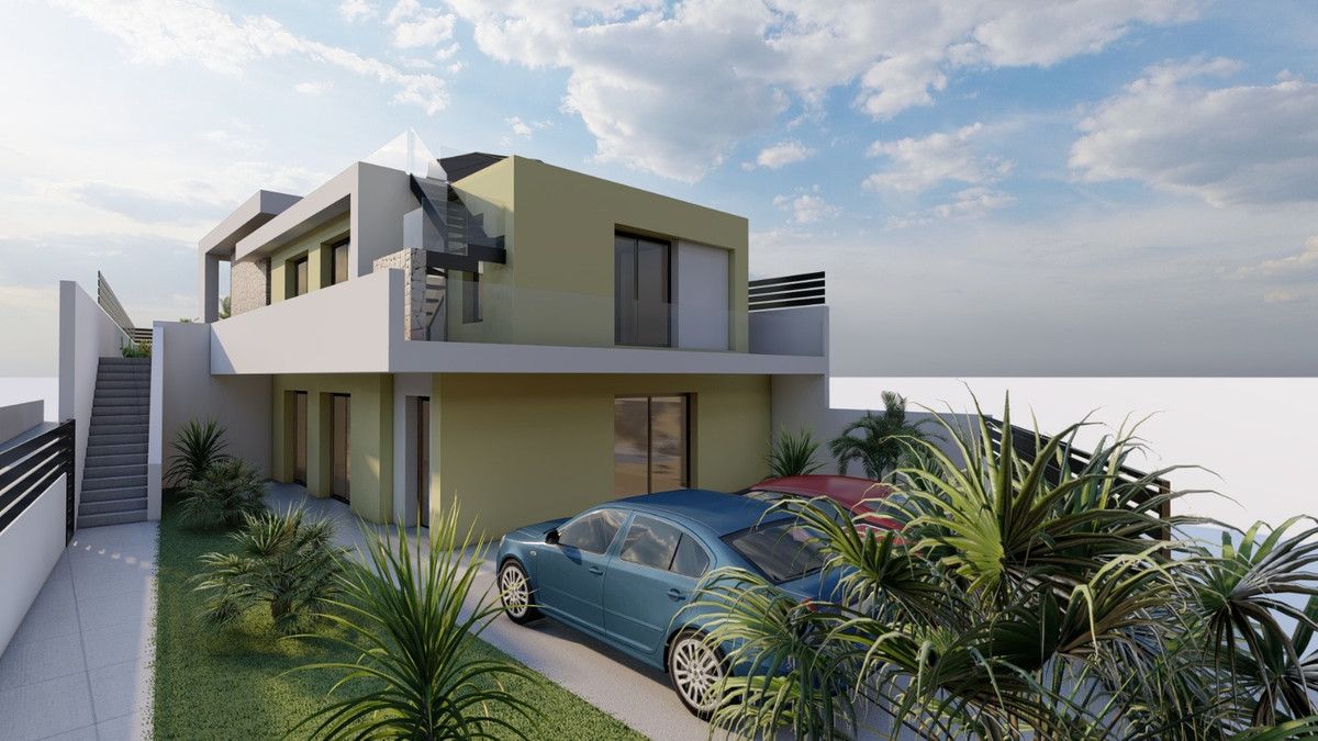 Detached Villa 3 Bedrooms 2 Bathrooms in Torrevieja