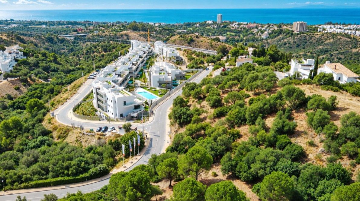 Detached Villa 5 Bedrooms 8 Bathrooms in Lomas de Marbella