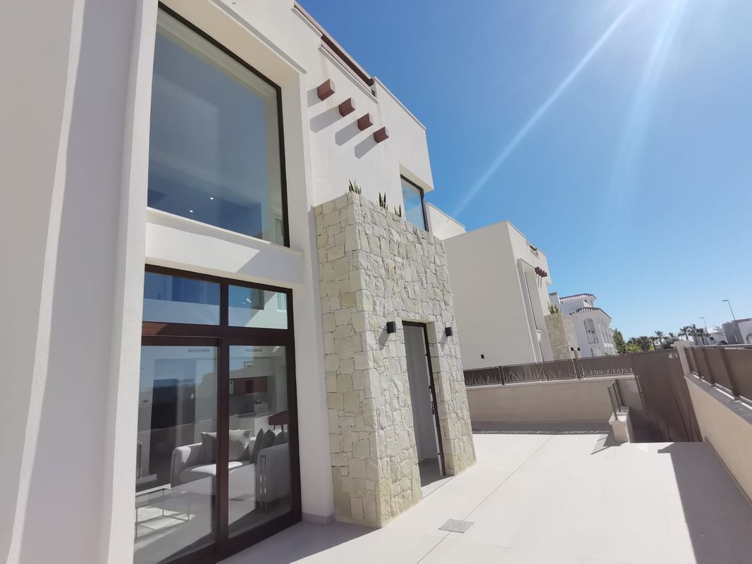 Detached Villa 3 Bedrooms 3 Bathrooms in Ciudad Quesada