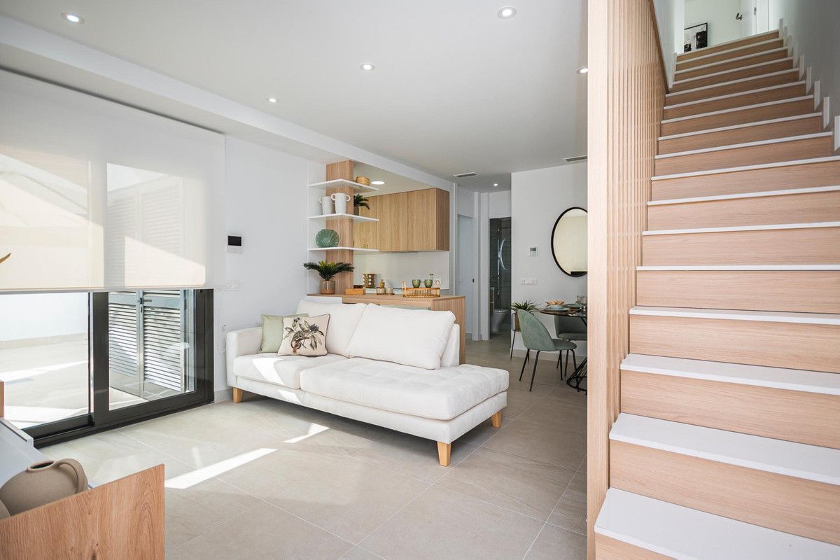 Townhouse 3 Bedrooms 3 Bathrooms in Los Balcones