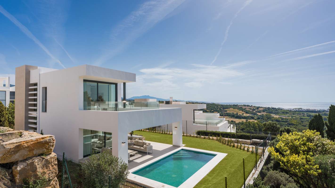 Aurea Villas — frame 2