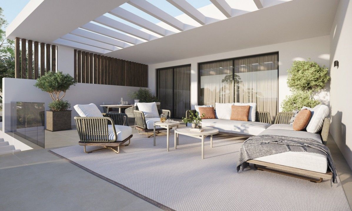 Apartment 2 Bedrooms 2 Bathrooms in New Golden Mile