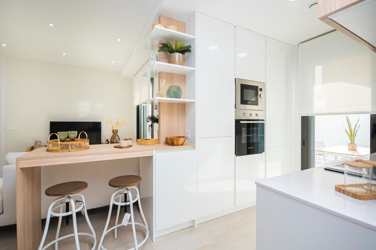 Townhouse 3 Bedrooms 3 Bathrooms in Los Balcones