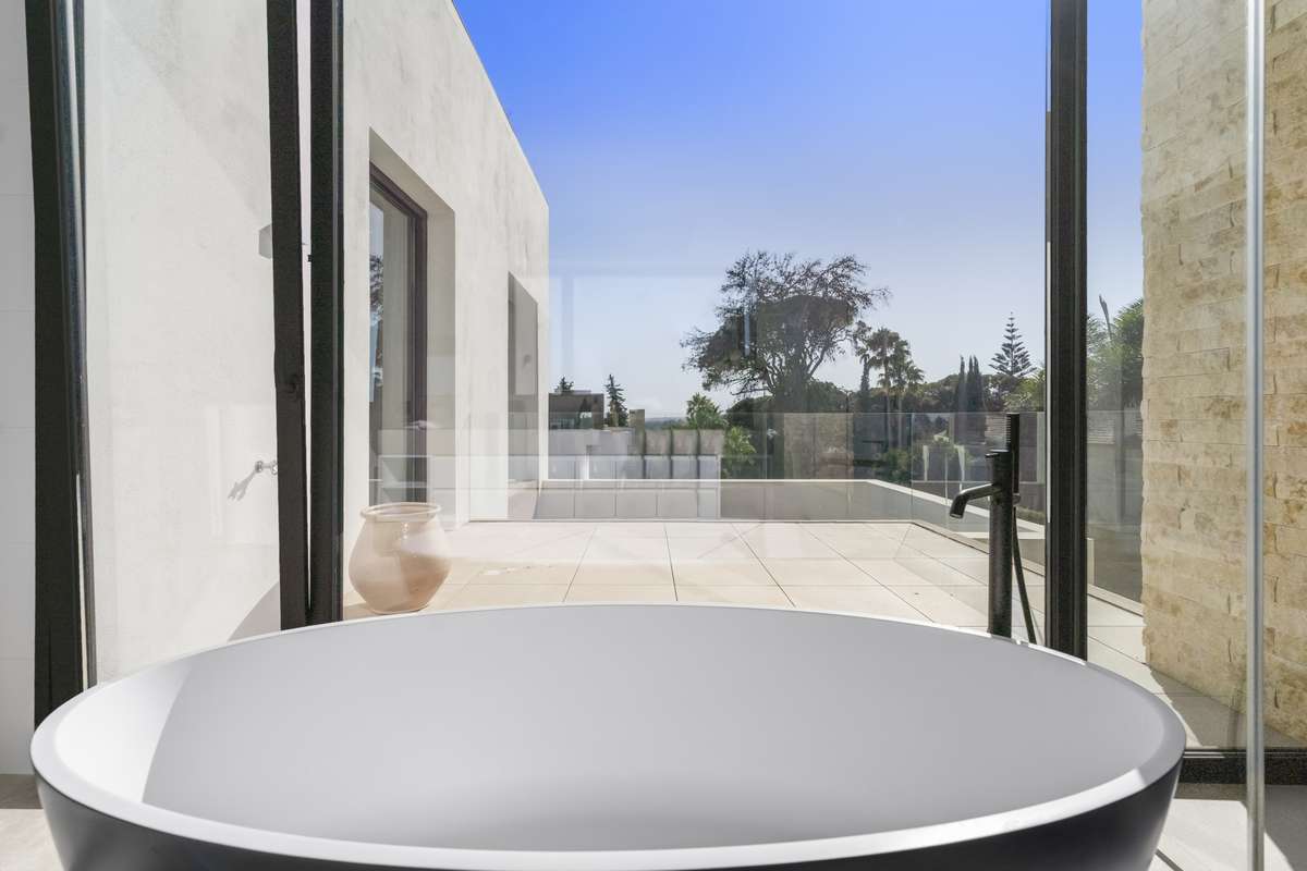 Villa La Fuente - Golden Mile Villas