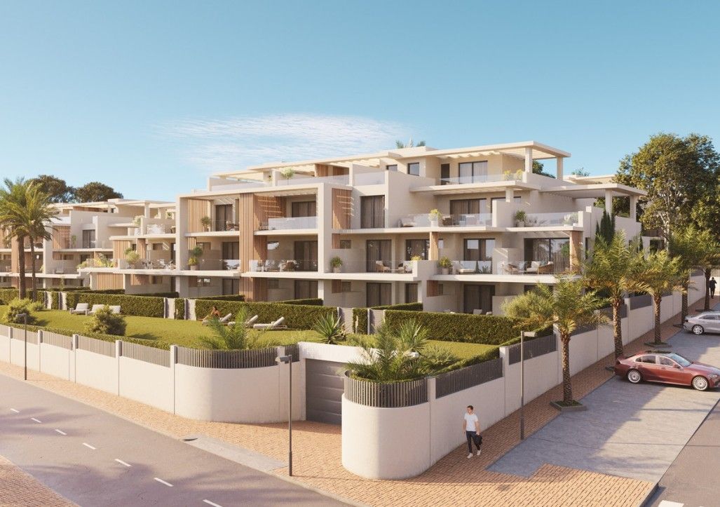 Apartment 2 Bedrooms 2 Bathrooms in New Golden Mile