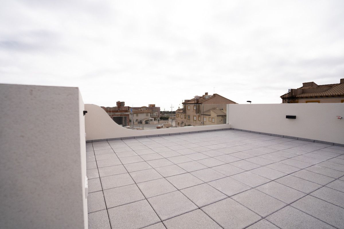 Apartment 4 Bedrooms 3 Bathrooms in Orihuela
