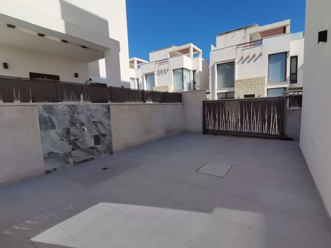 Detached Villa 3 Bedrooms 3 Bathrooms in Ciudad Quesada
