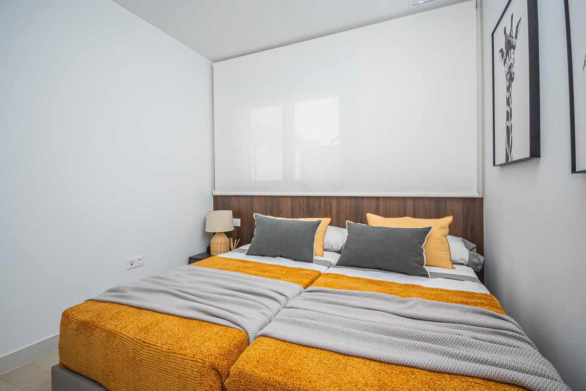 Townhouse 3 Bedrooms 3 Bathrooms in Los Balcones