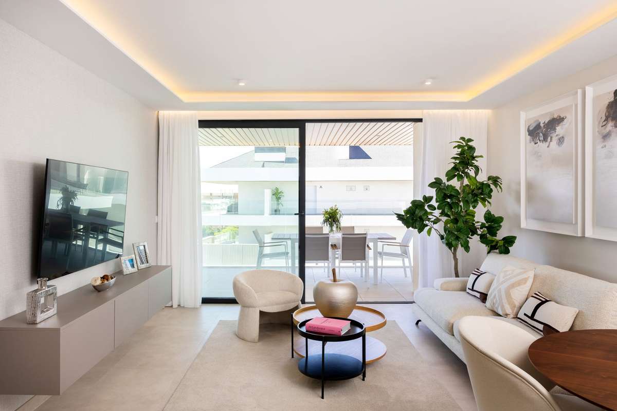 Jade Tower With Furniture