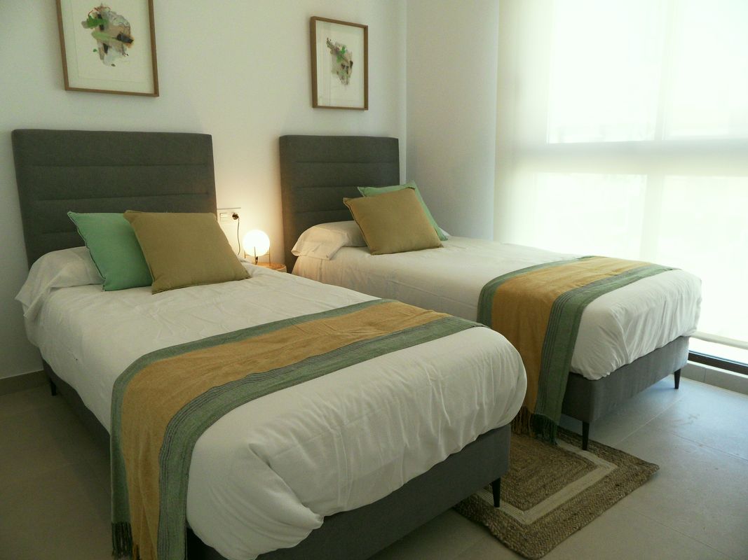 Townhouse 4 Bedrooms 2 Bathrooms in Pilar de la Horadada