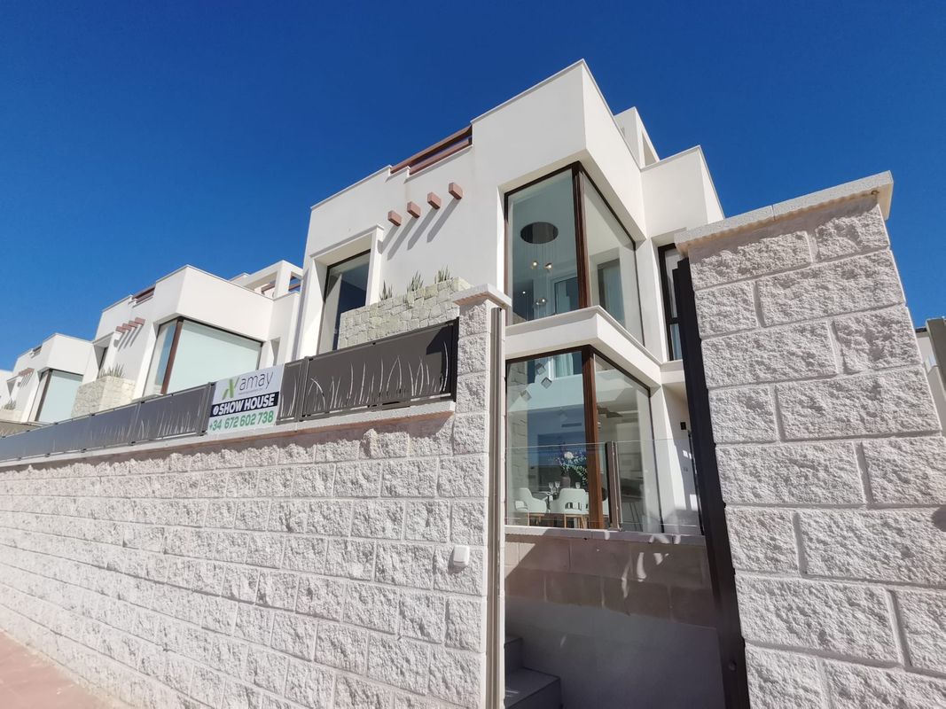 Detached Villa 3 Bedrooms 3 Bathrooms in Ciudad Quesada