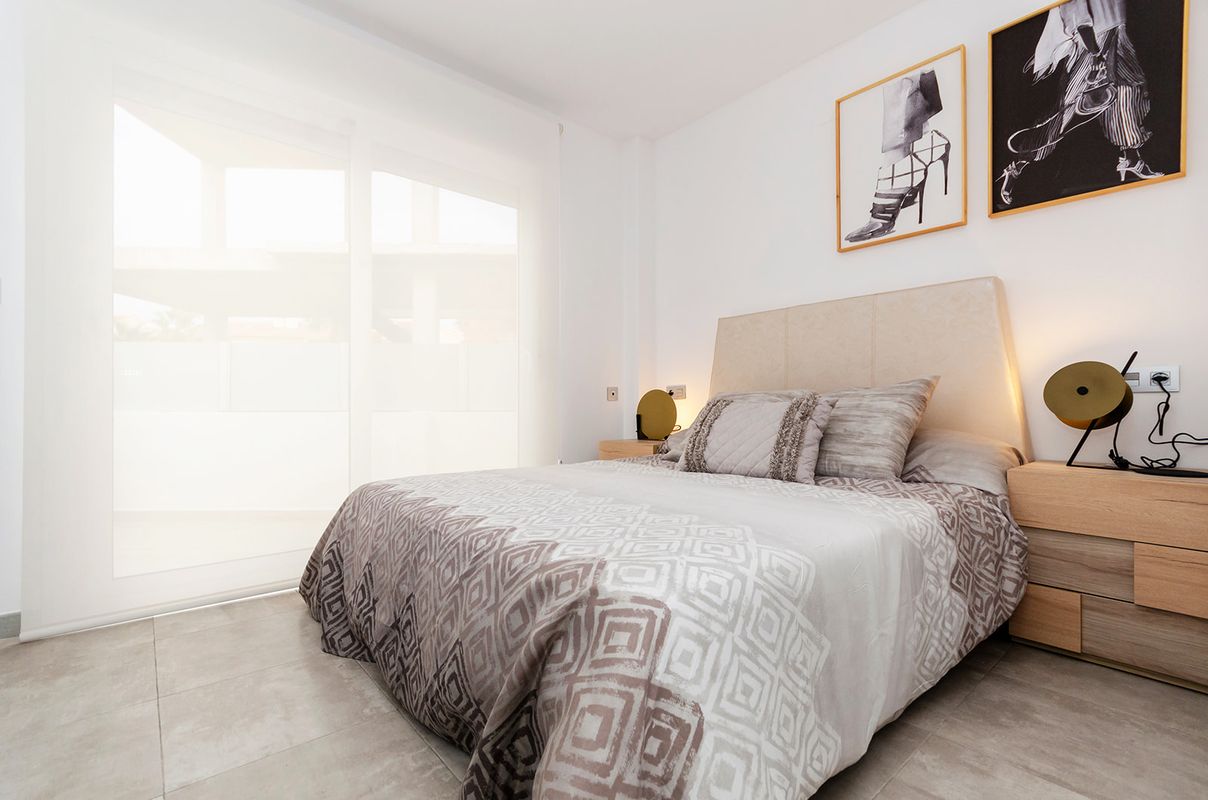 Detached Villa 3 Bedrooms 3 Bathrooms in Torrevieja