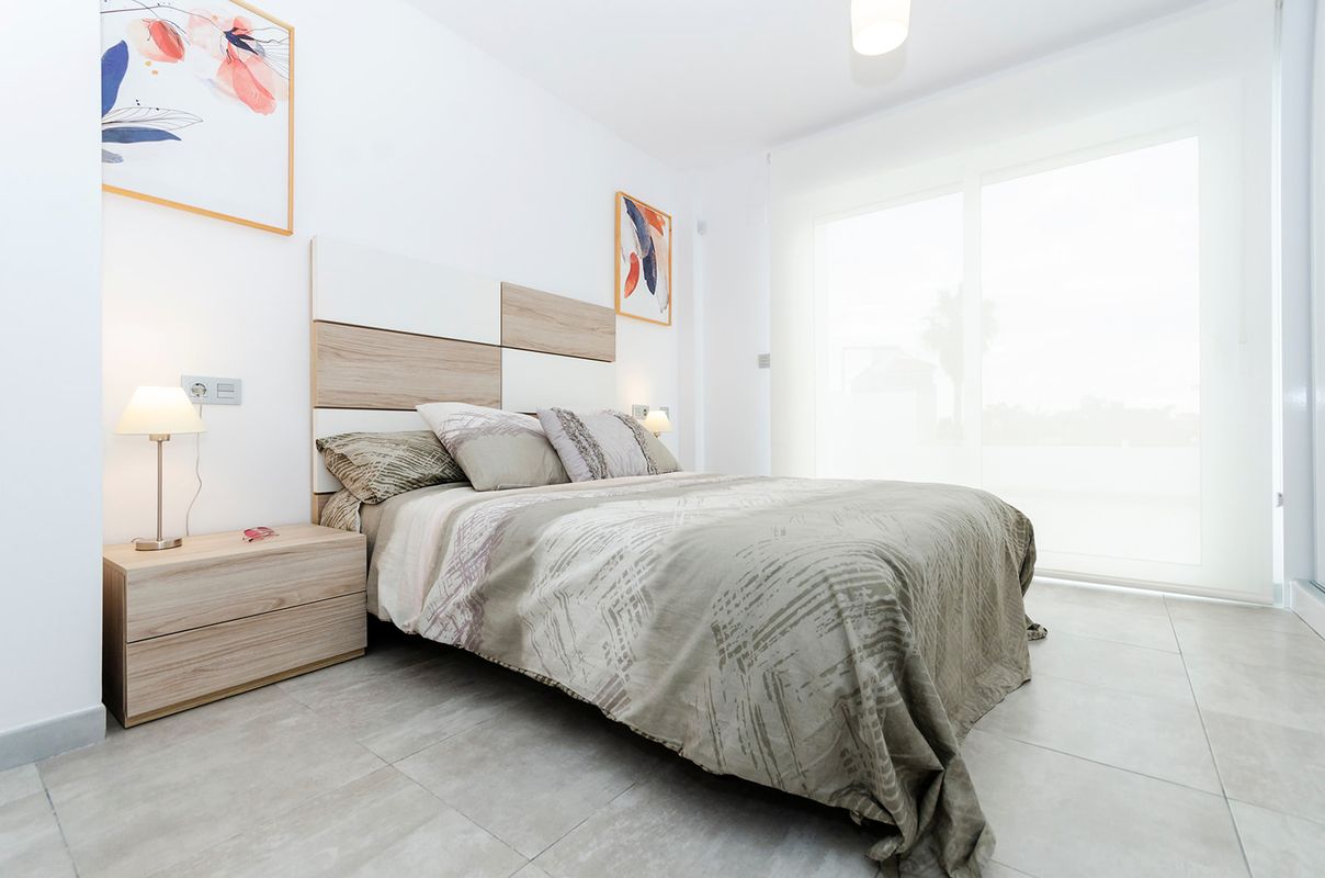 Detached Villa 3 Bedrooms 3 Bathrooms in Torrevieja