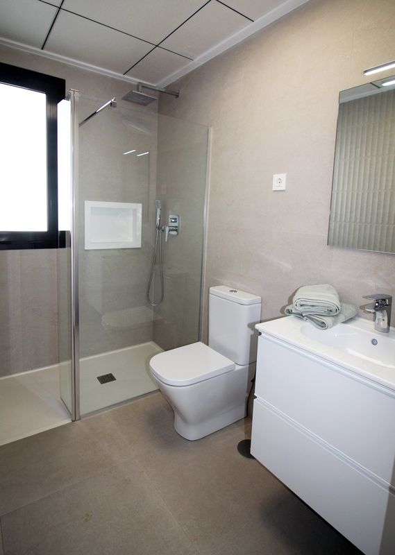 Townhouse 4 Bedrooms 2 Bathrooms in Pilar de la Horadada