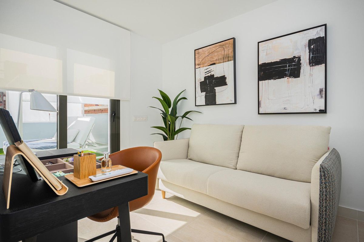 Townhouse 3 Bedrooms 3 Bathrooms in Los Balcones