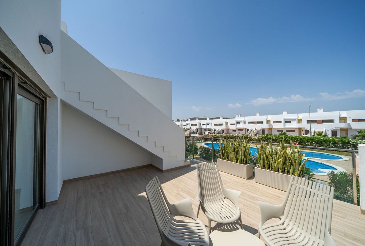 Townhouse 2 Bedrooms 2 Bathrooms in Vista Bella Golf