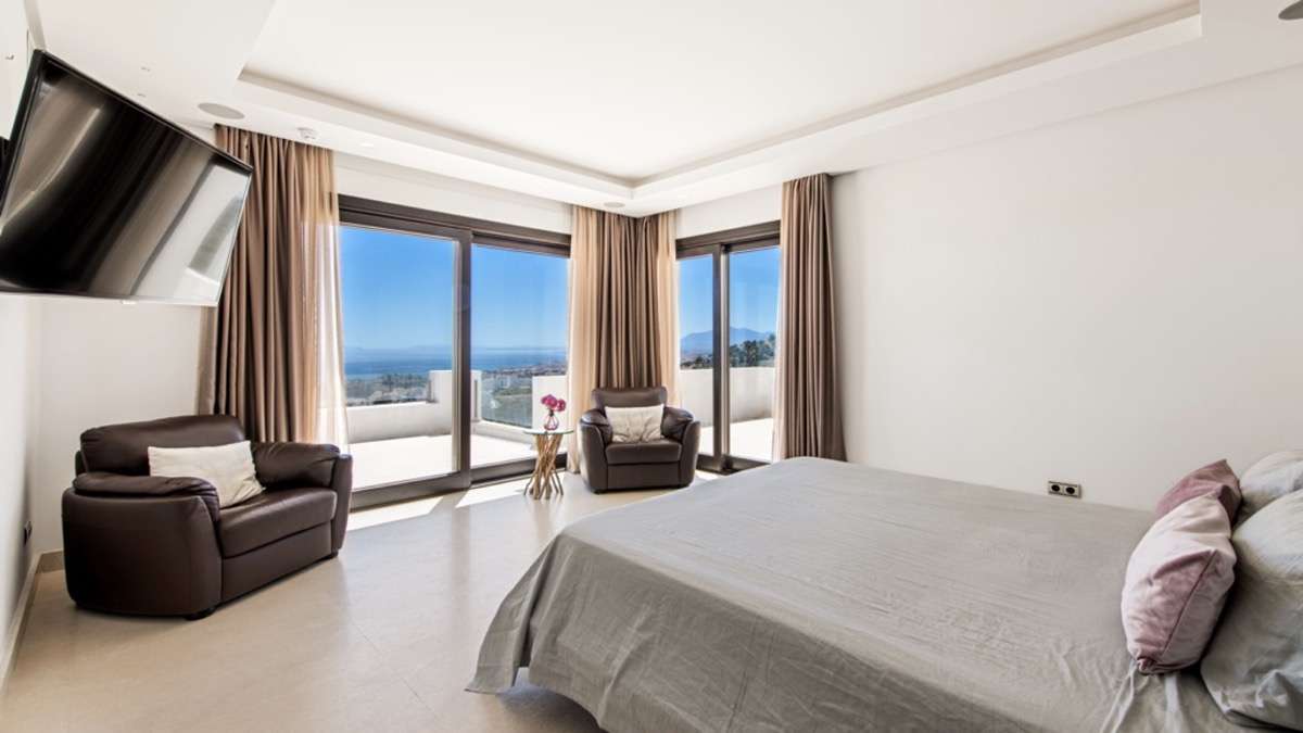 Villa Altos De Los Monteros