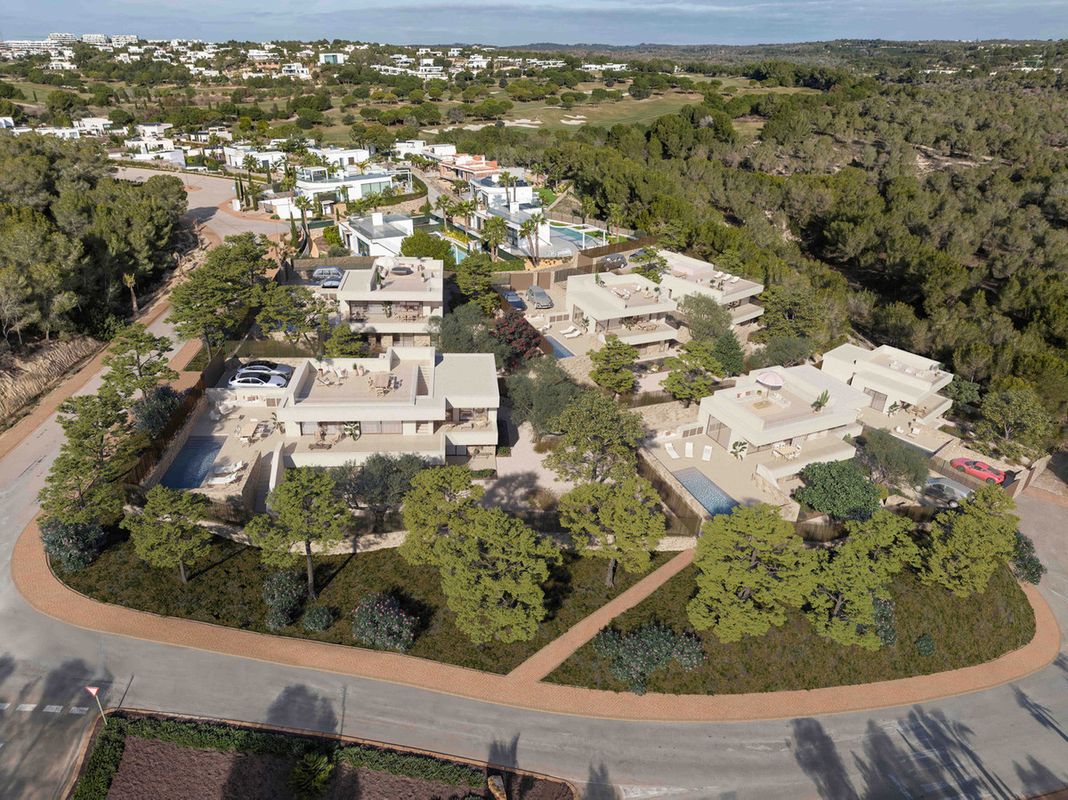 Detached Villa 3 Bedrooms 3 Bathrooms in Las Colinas Golf