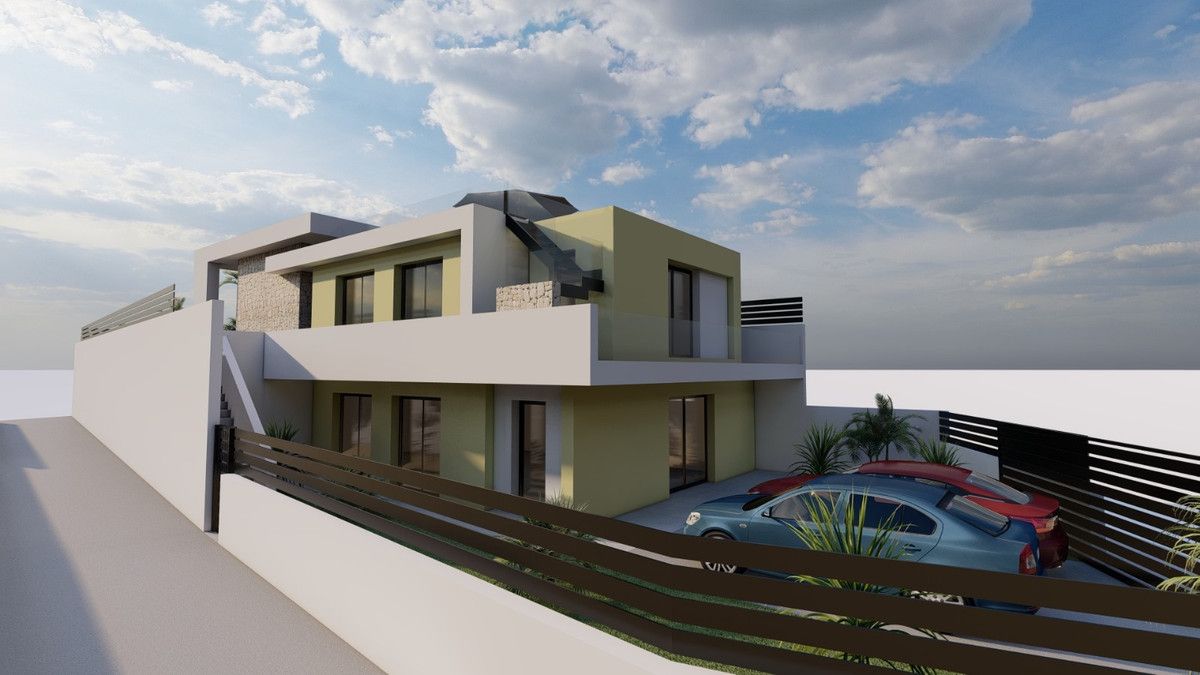 Detached Villa 3 Bedrooms 2 Bathrooms in Torrevieja